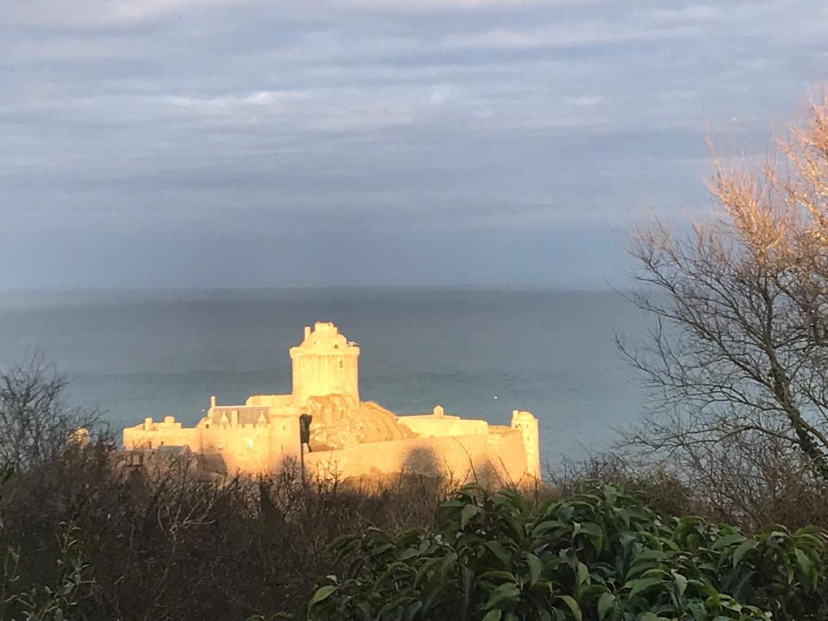 Bleu Outremer Saint-Cast-le-Guildo Exteriör bild